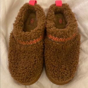 UGG Brown Fuzzy Slippers with Pink Accents